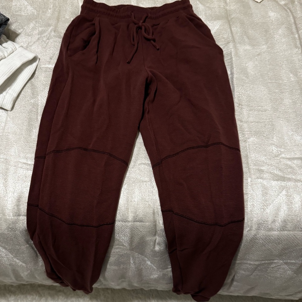 ALO Yoga Copper Leggings